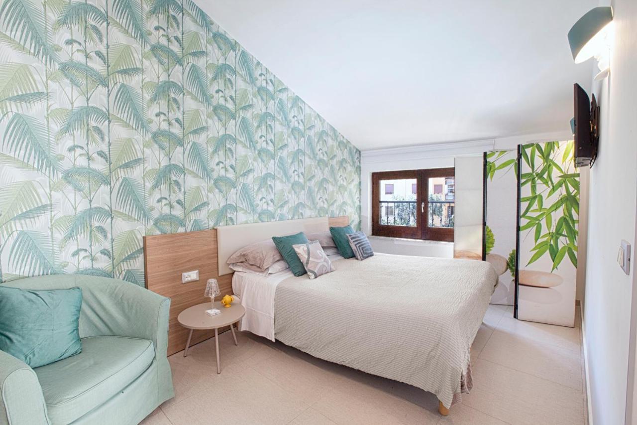 Estate4Home - Casa Cristina ซอร์เรนโต ภายนอก รูปภาพ
